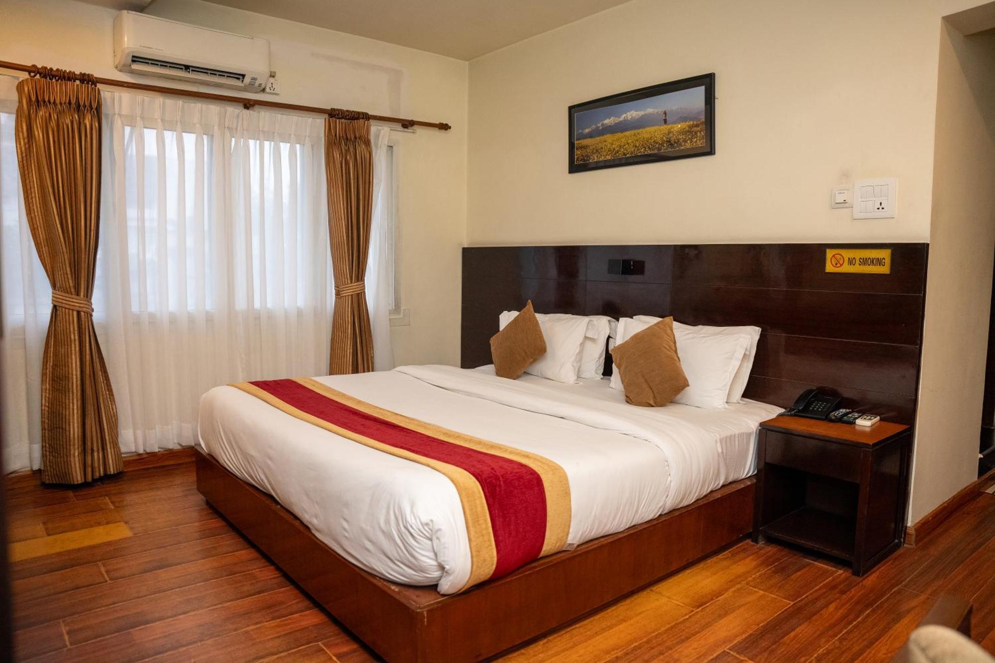 Aryatara Kathmandu Hotel מראה חיצוני תמונה