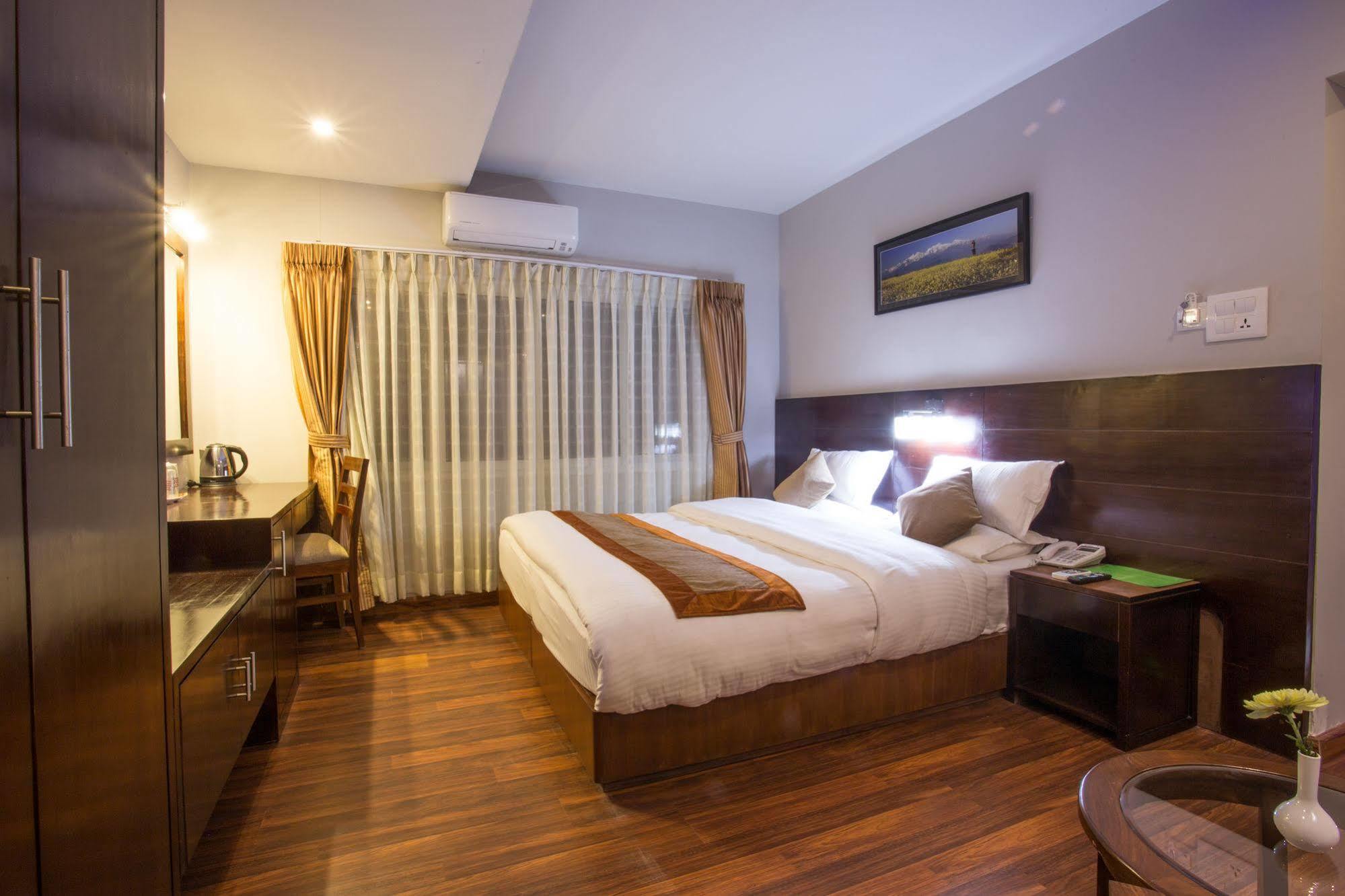 Aryatara Kathmandu Hotel מראה חיצוני תמונה