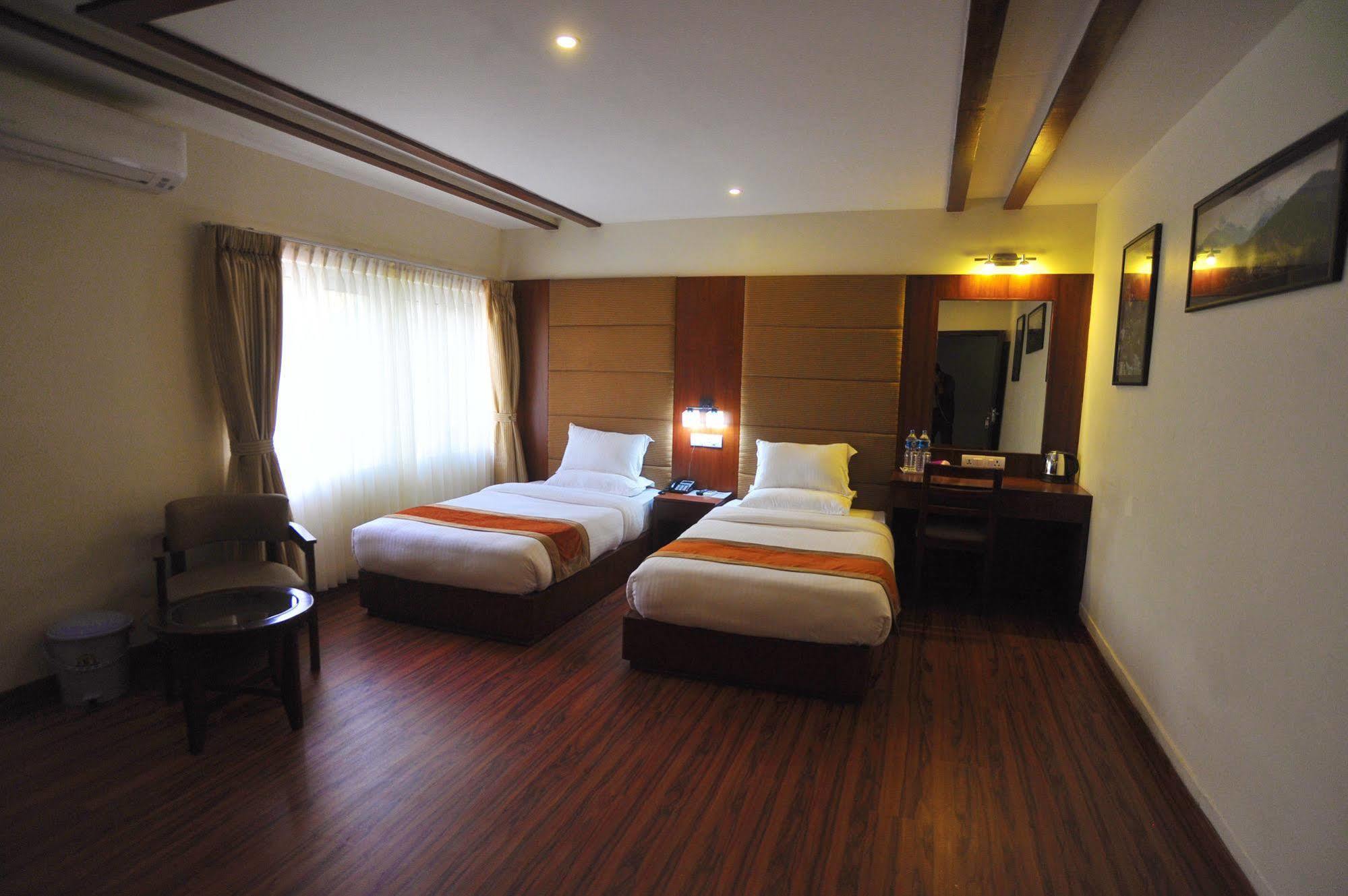 Aryatara Kathmandu Hotel מראה חיצוני תמונה