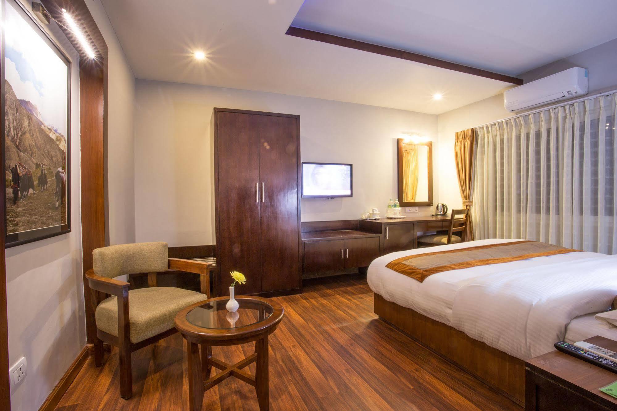 Aryatara Kathmandu Hotel מראה חיצוני תמונה