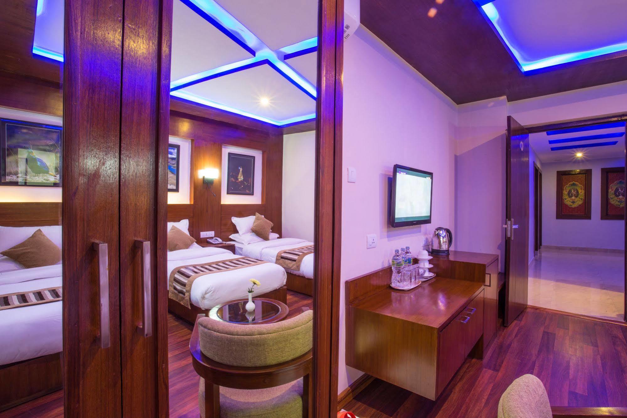 Aryatara Kathmandu Hotel מראה חיצוני תמונה