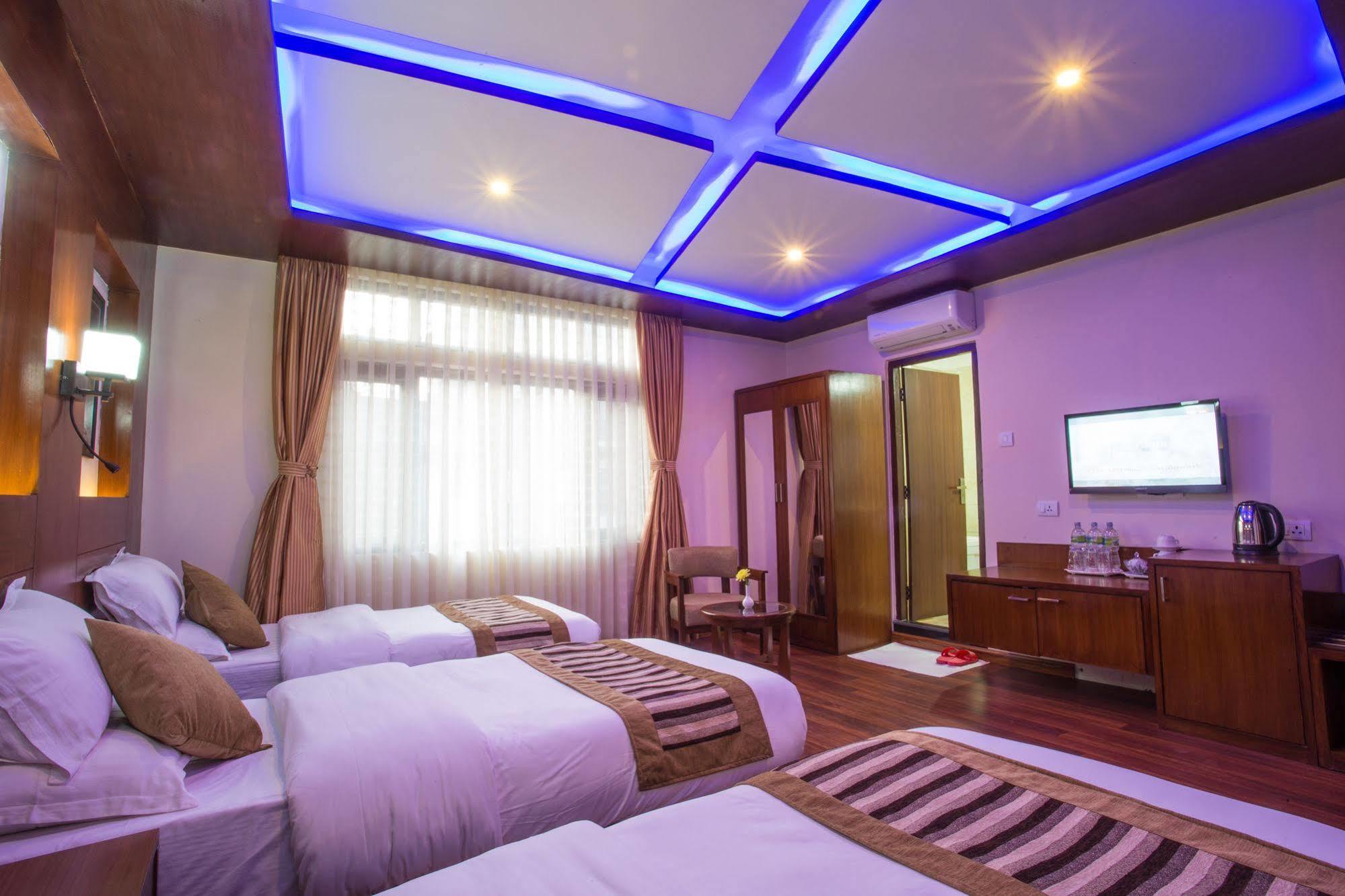 Aryatara Kathmandu Hotel מראה חיצוני תמונה