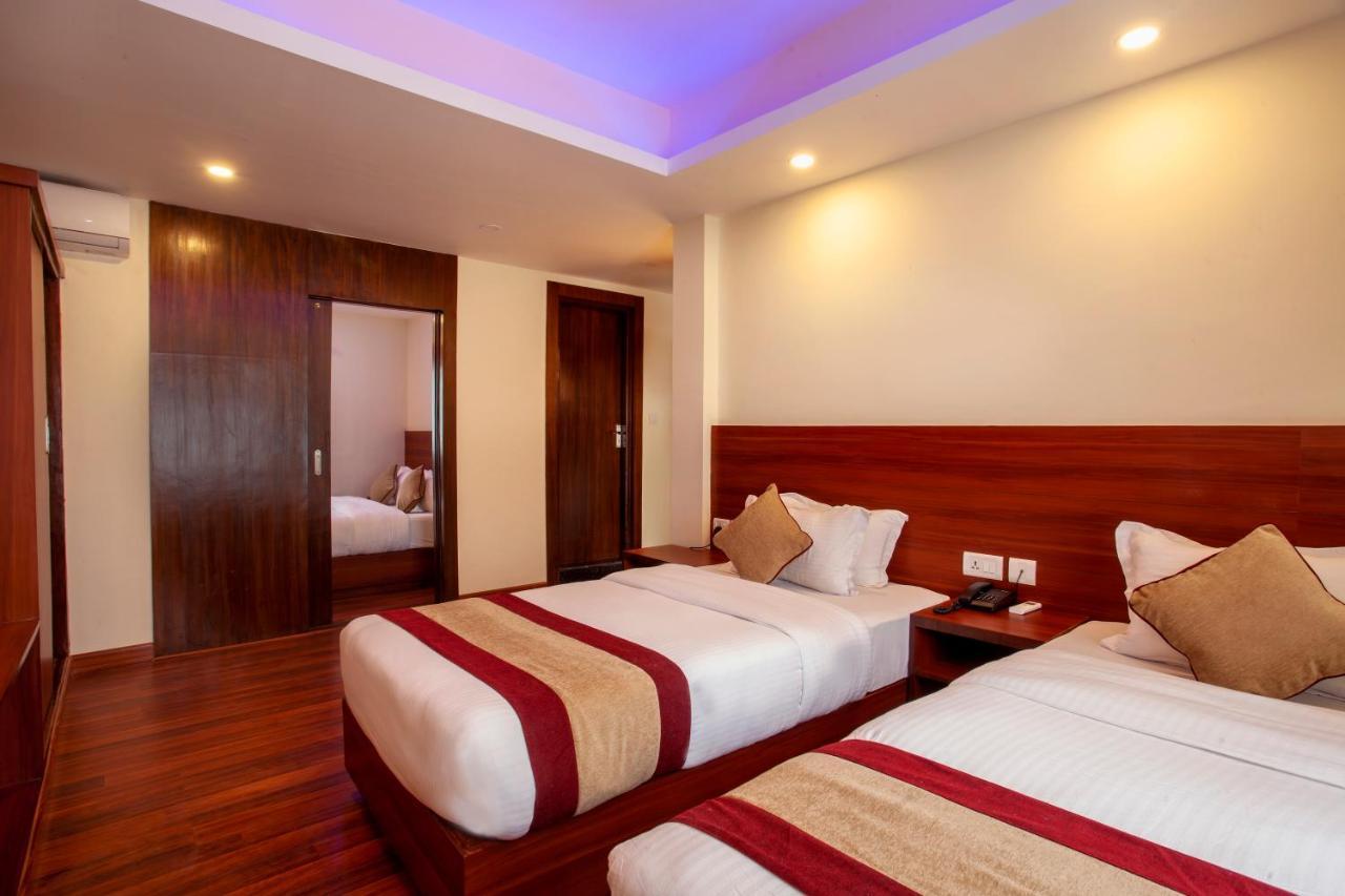 Aryatara Kathmandu Hotel מראה חיצוני תמונה
